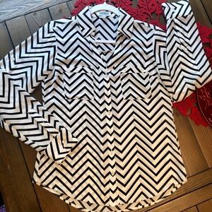 Express Portfino button up blouse - size XS